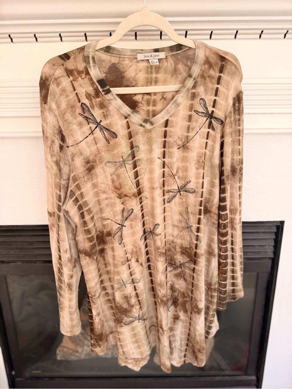 Jess and Jane Taupe Dragonfly V-Neck Womens Top